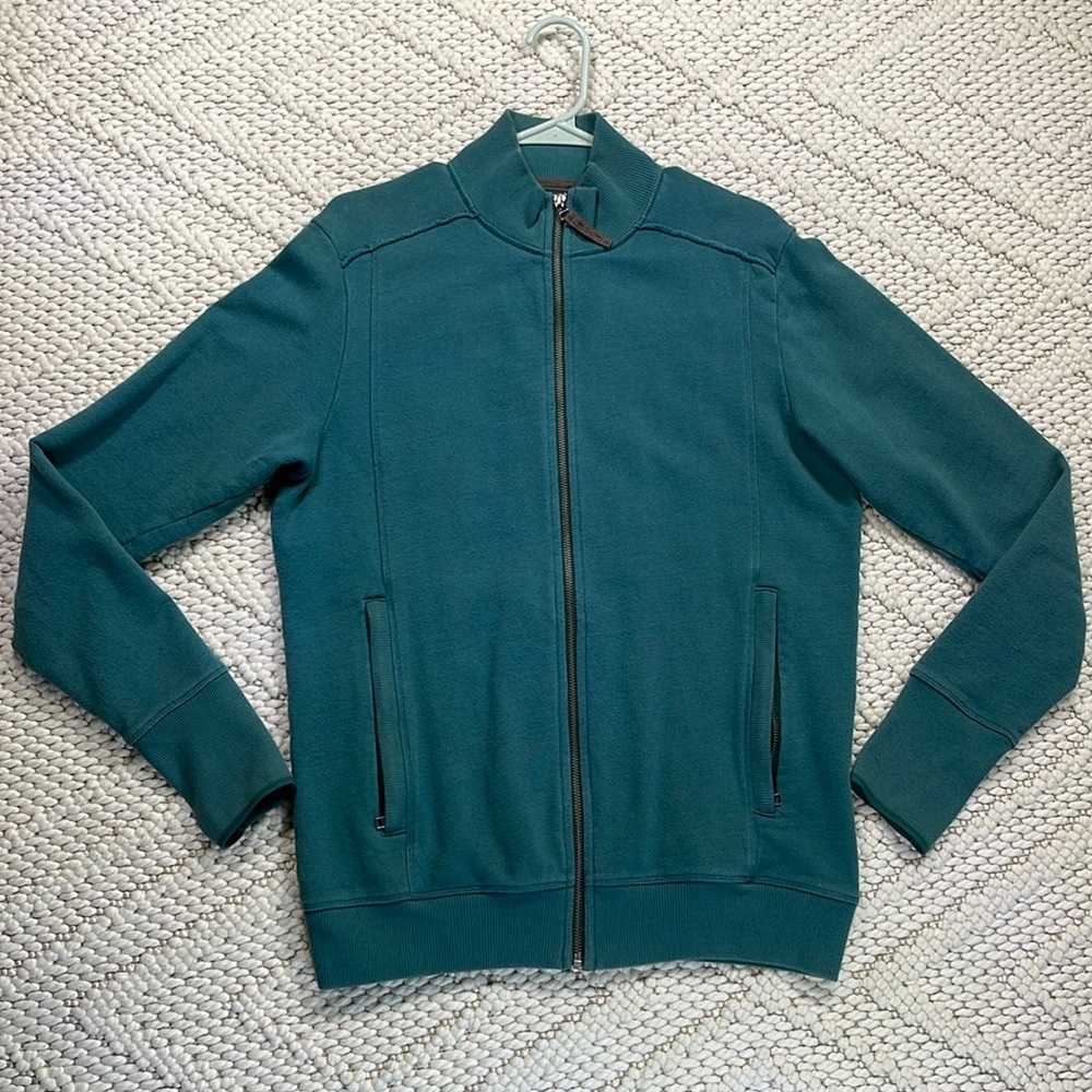 REI Sweater size Medium